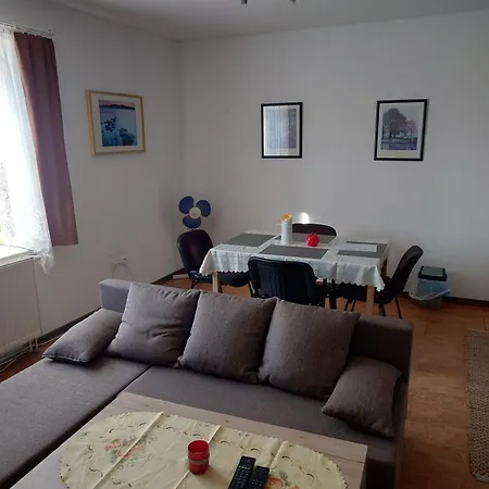Apartamento Zukalka - přízemí
