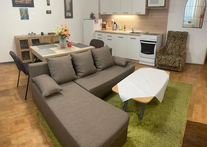 Zukalka 2Kk - Prizemi * Ostrava